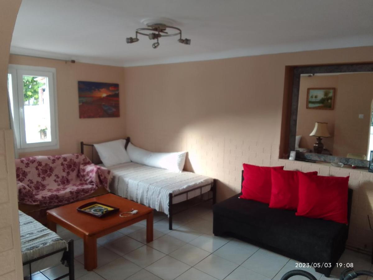 Antonia Family House Near Airport Apartment Pórto Ráfti Екстериор снимка